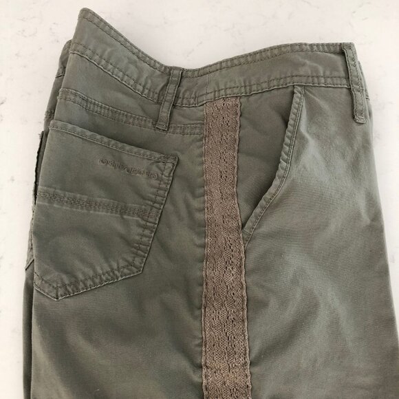 DKNY JEANS Cotton Bermuda Shorts Khaki Green w Embroidered Tan Side Trim Sz 6 - Picture 5 of 12